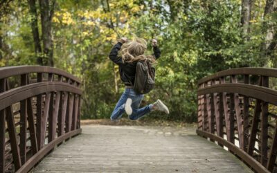 Et si l’été était le bon moment pour aider votre enfant à retrouver son équilibre ?